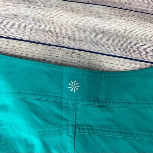 Athleta Drawstring Athletic Shorts Size 2 - Picture 5 of 6